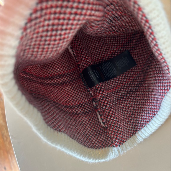 Hunter Hat and Glove Set - Picture 3 of 9